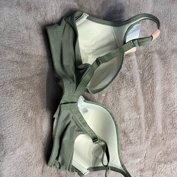 Bra - Picture 2 of 5